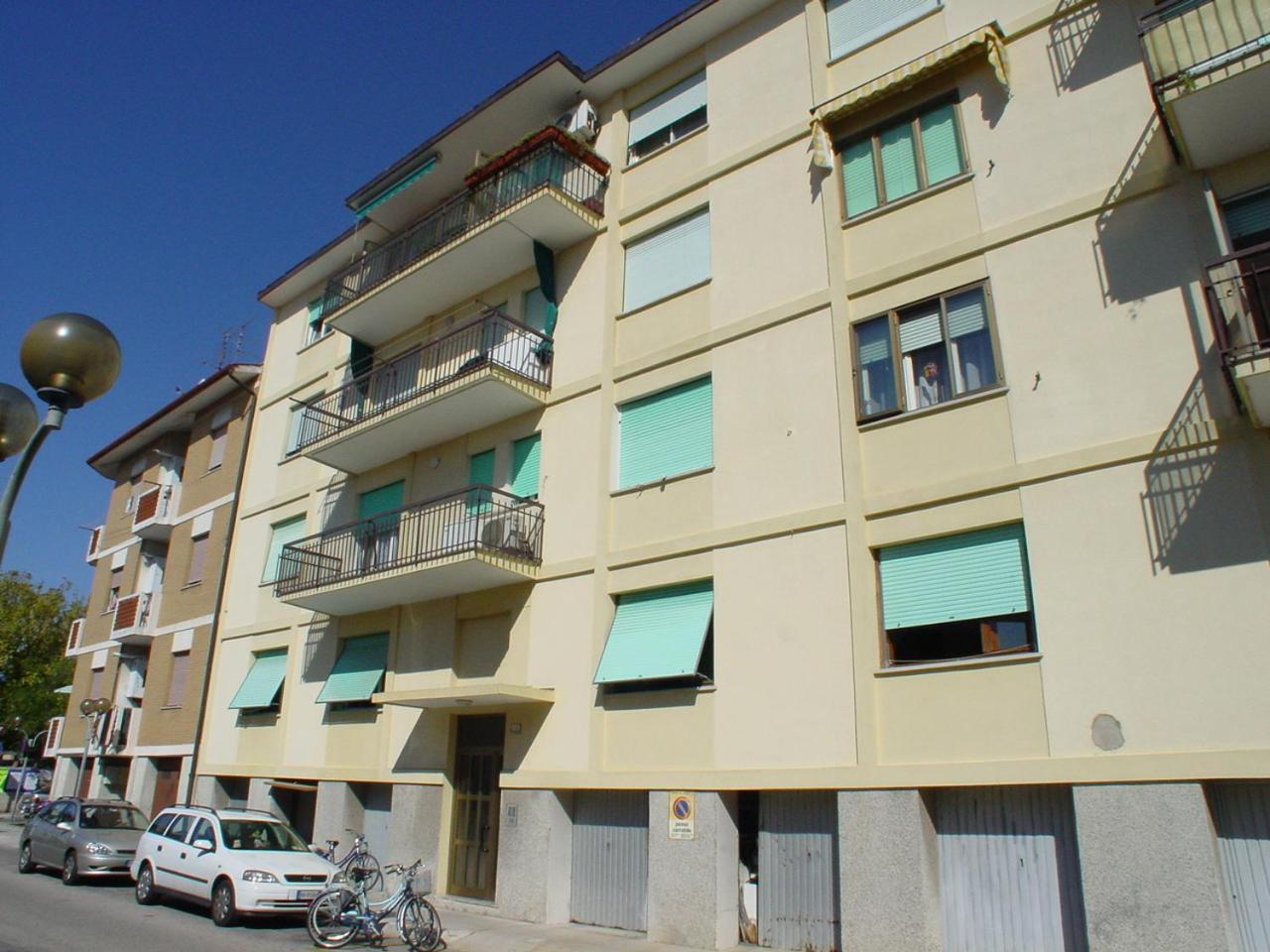 Agata Apartments Grado Luaran gambar